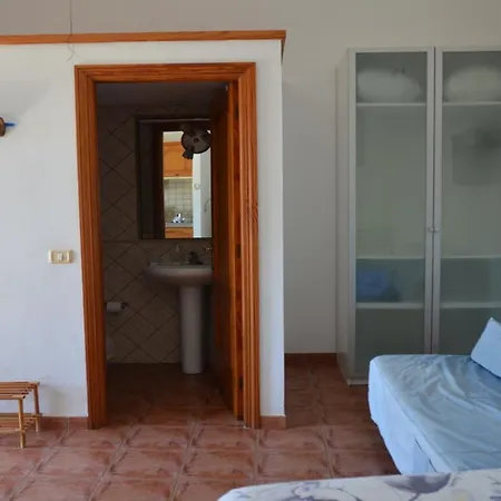 La Lonja 1 *